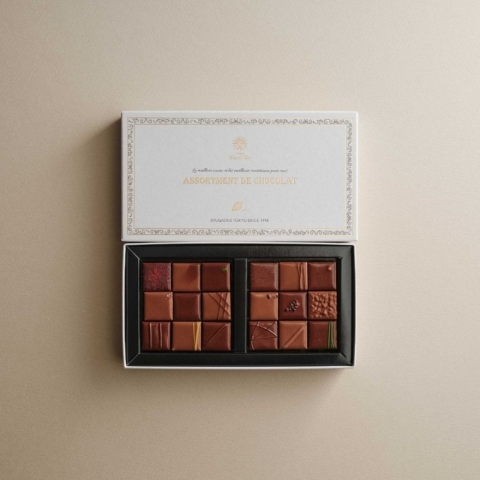 Bonbon chocolat 18 �{���{���V���R�� 18