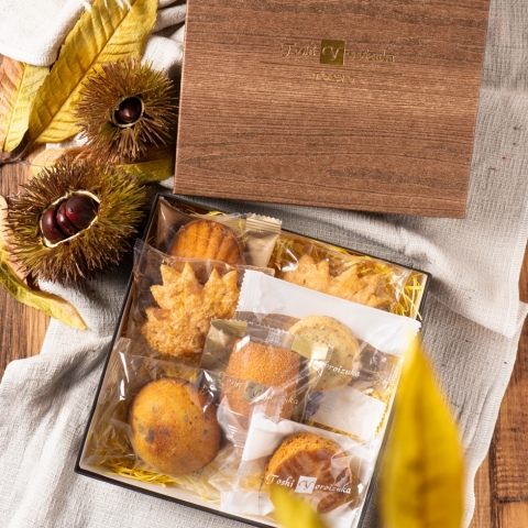 �I�[�N�{�b�N�X�i7���j