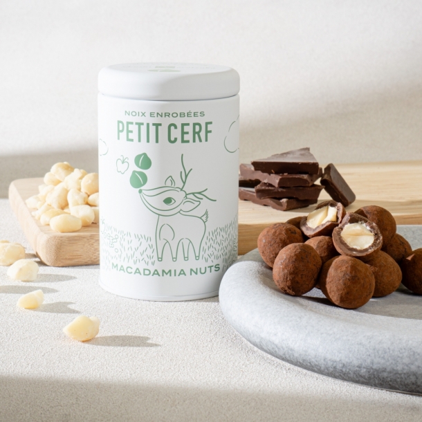 プティセルフ マカダミア トシ・ヨロイヅカ