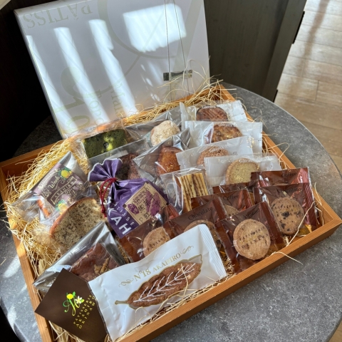 �Ă��َq�E�N�b�L�[�l�ߍ��킹