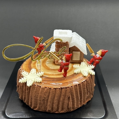 ChristmasubVEhEmGEh~jJ@(PQDTp)