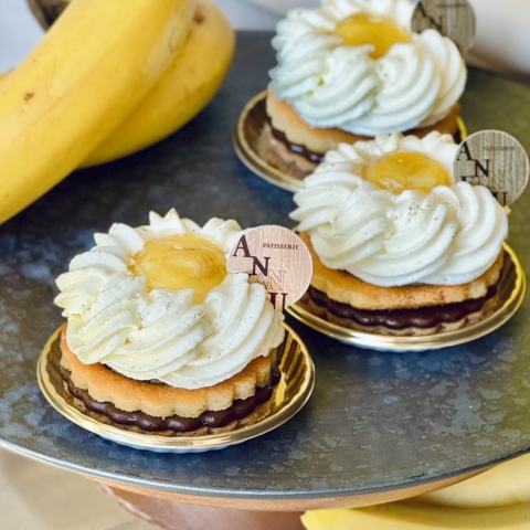 �V���R���o�i�[�k