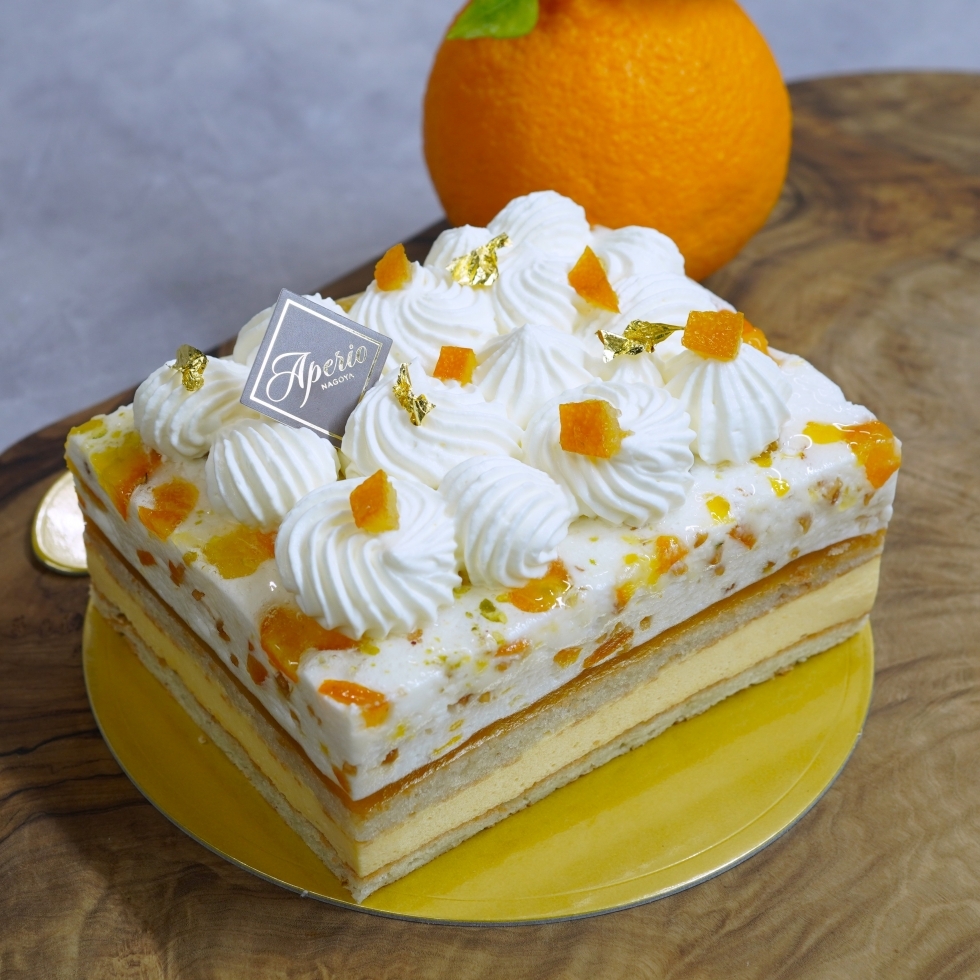 ���[�X�E�����e���}�[��