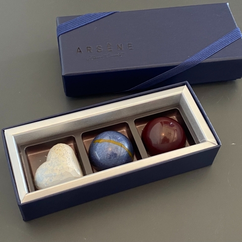 �{���{���V���R���@3����