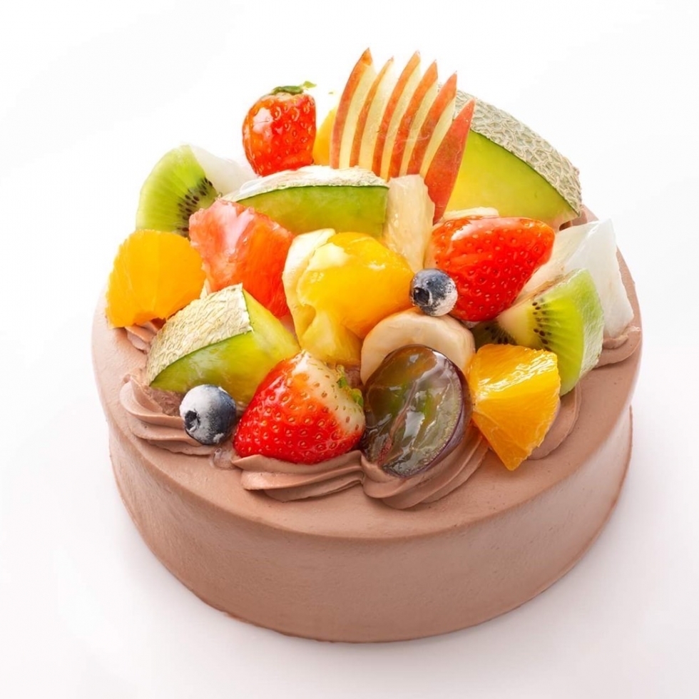 華デコレーションチョコ生クリーム(フルーツ飾り) パティスリー バナナダンス