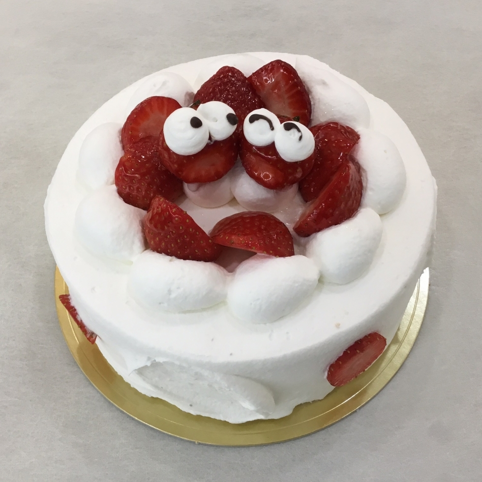 苺ショート(生クリーム又は生チョコクリーム)