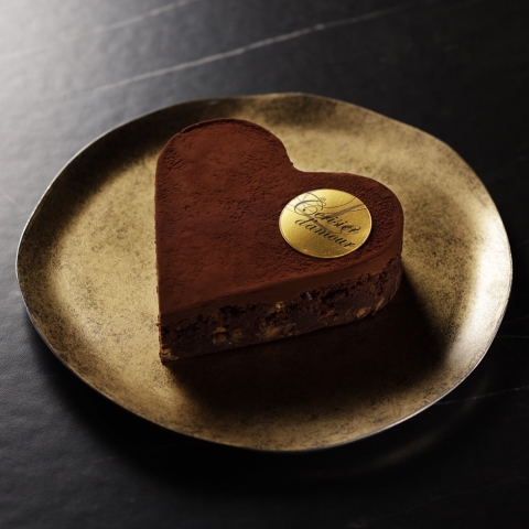 �u���E�j�[