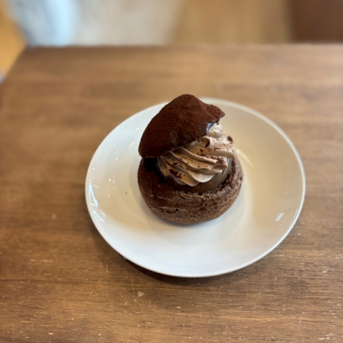 �V���[�V���R��