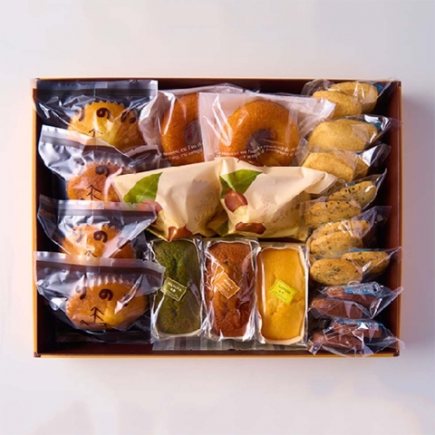 �N���}���M�t�gL�q�G�߁r