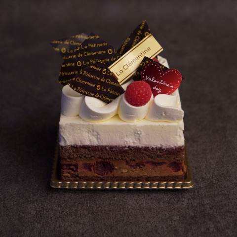 �y�o�����^�C���z�t�H���m���[��