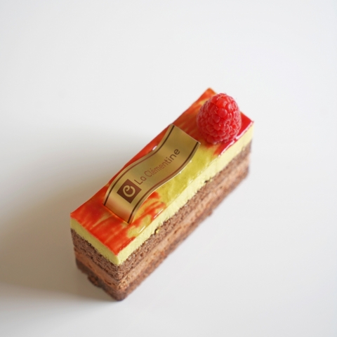 �V���R���E�s�X�^�[�V��