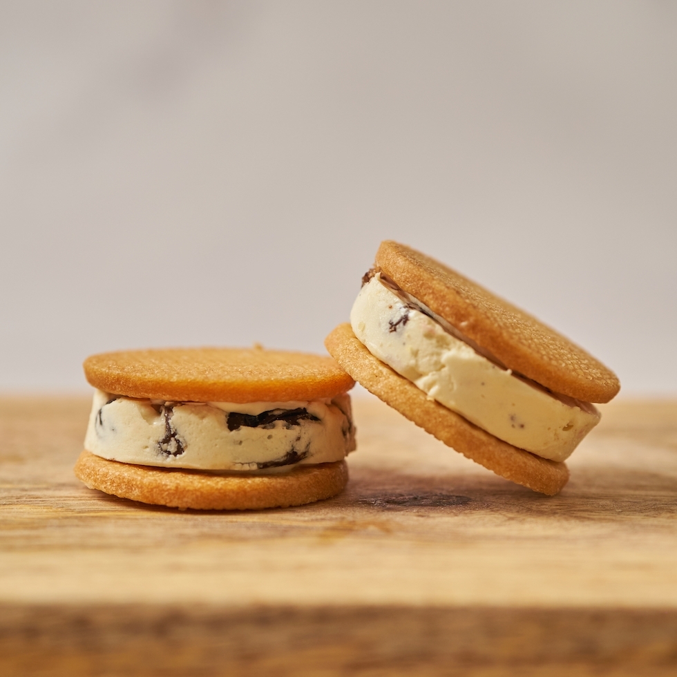 ���[�Y���o�^�[�T���h�U��