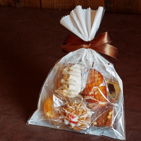 �y�X�����z�G�X�v���M�t�g