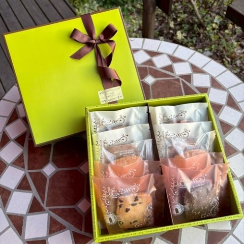 �N�b�L�[BOX