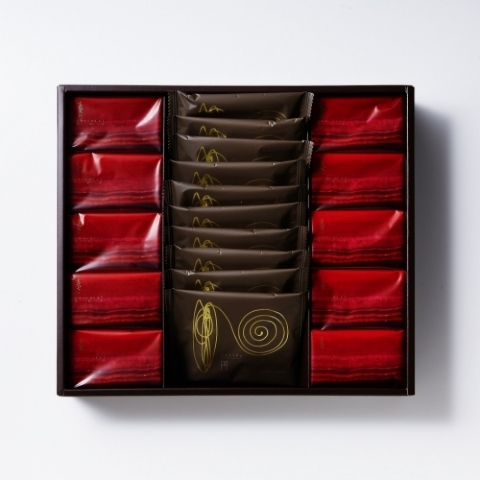SPECIALITY�@CHOCOLAT ASSORTED�iL)�t&�~�A�\�[�gBOX