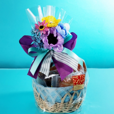 �J���t���u�[�P���E���h�o�X�P�b�g
