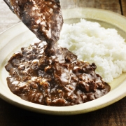 神戸牛チョコレートカレー マイルド パティシエ エス コヤマ
