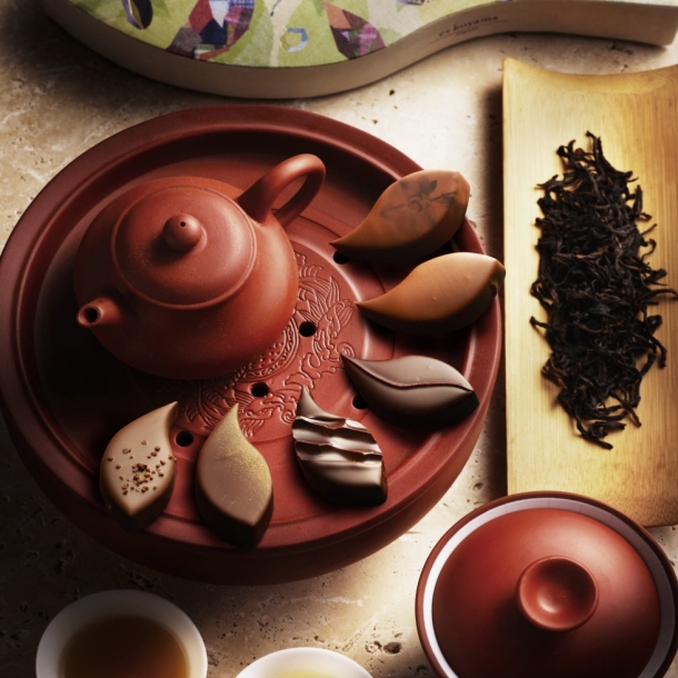 Official Tea Fukaborism 2025 パティシエ エス コヤマ