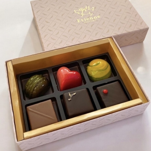 �{���{���V���R��6��