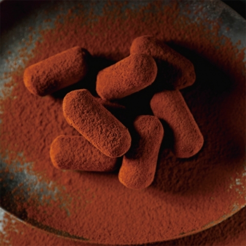 ���`���R