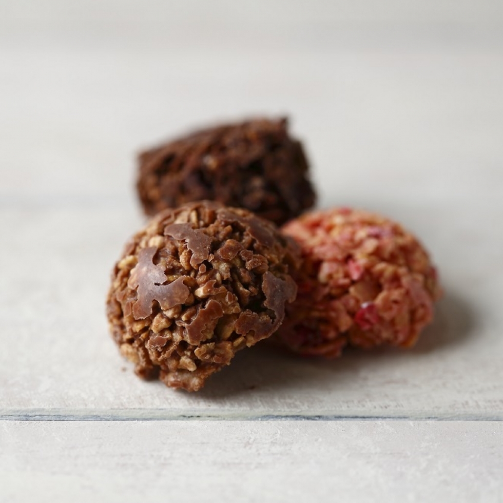 ���C�����e�B�[�k