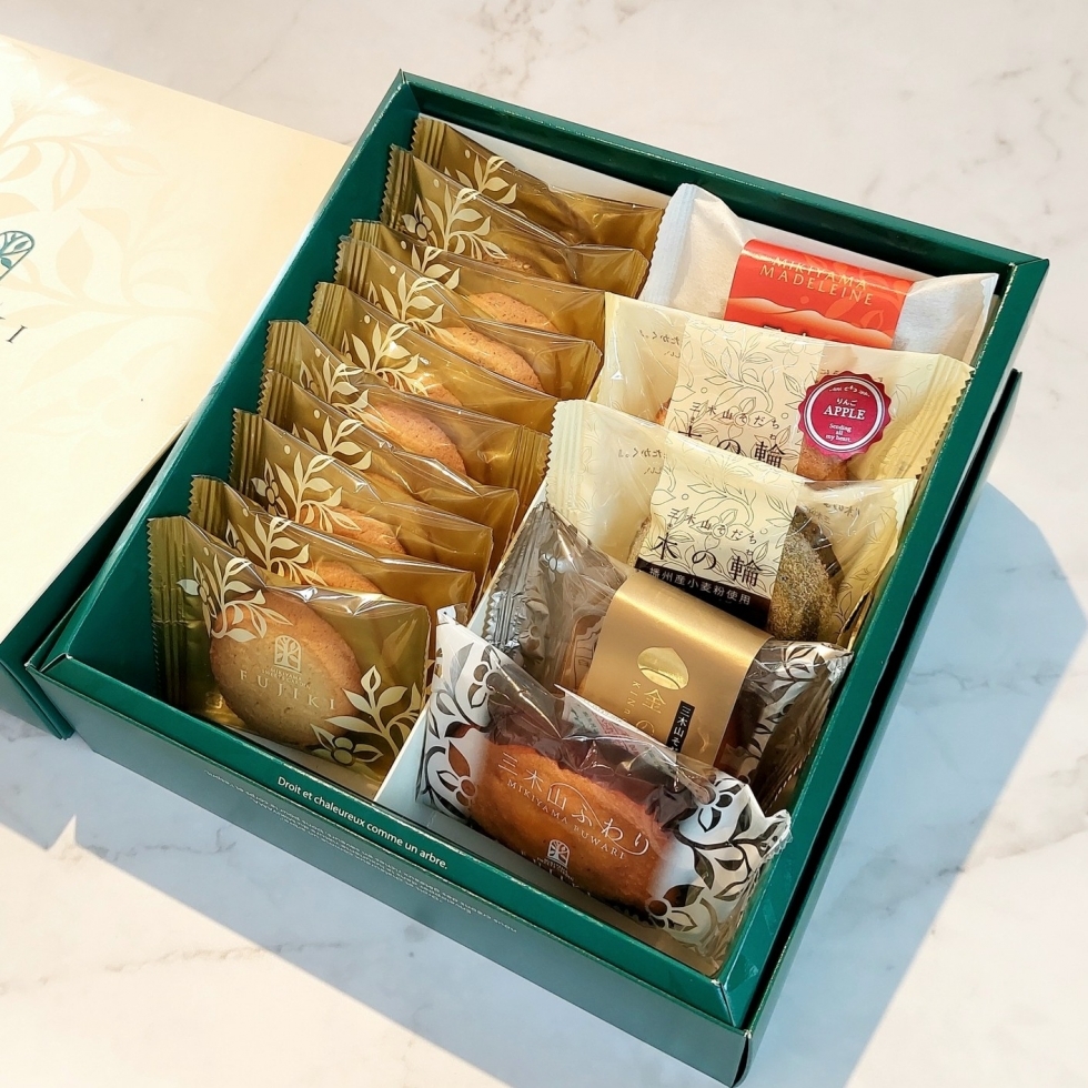 2,800�M�t�g�A�\�[�g