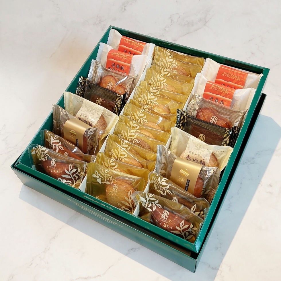 6,400�M�t�g�A�\�[�g