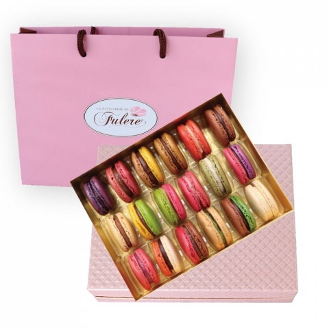 �}�J����18��