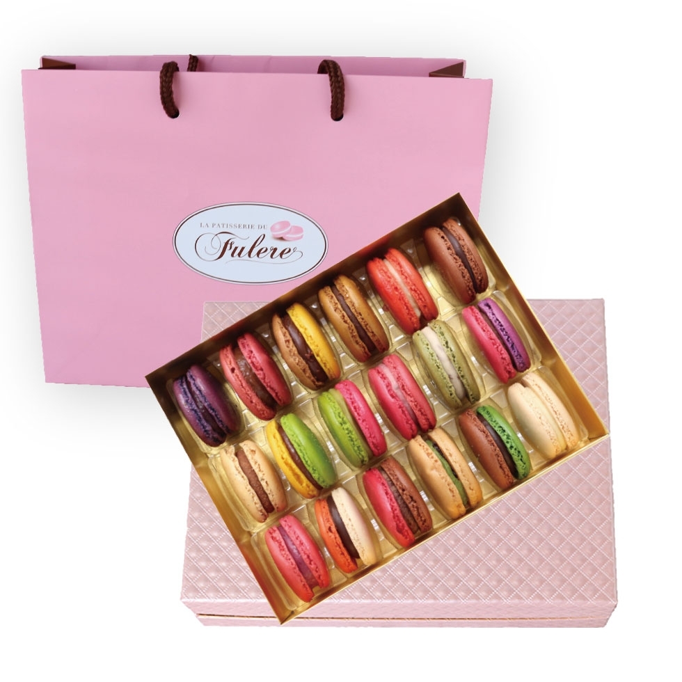 �}�J����18��