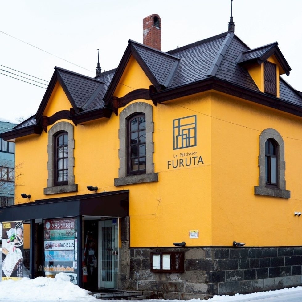 �y���E�p�e�B�V�G�E�t���^�̃��[�c�z