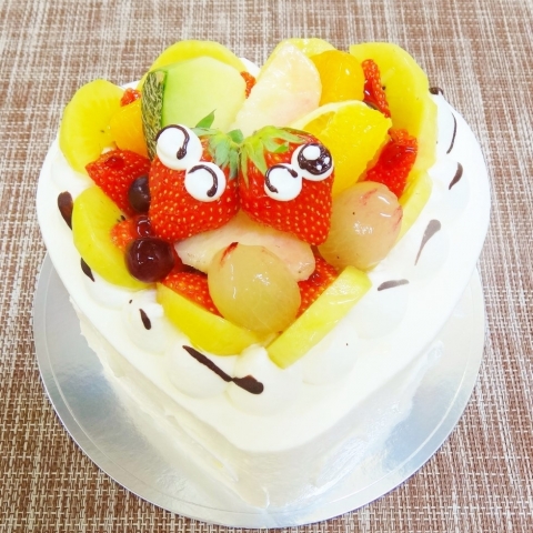 �n�[�g�̃N���[���f�R���[�V����