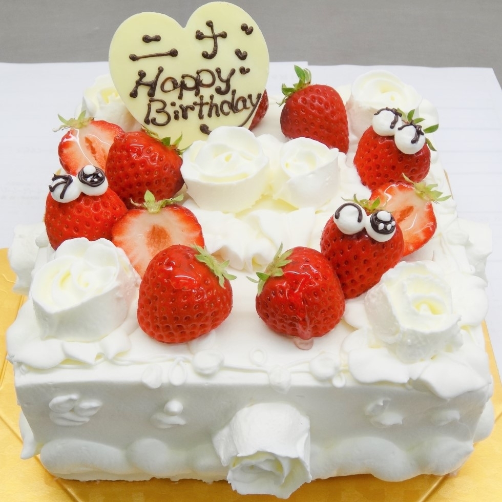 �K�N�̊p�N���[���f�R