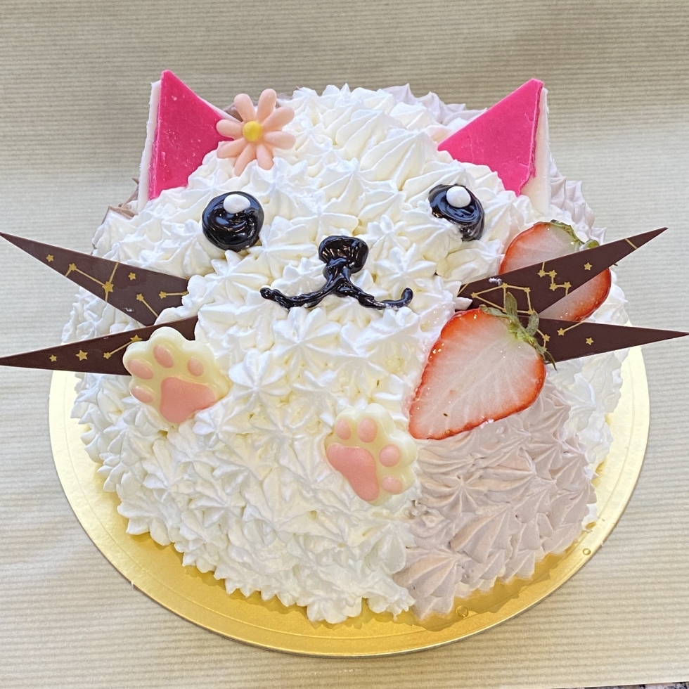 白ねこ♪デコレーションケーキ