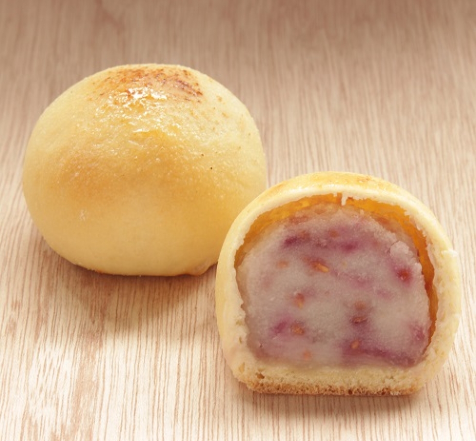 木いちごの薄皮あんぱん