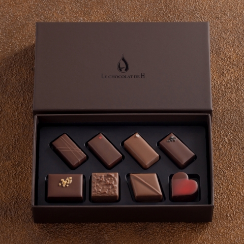 �A�b�V���Z���N�V����<br>8����