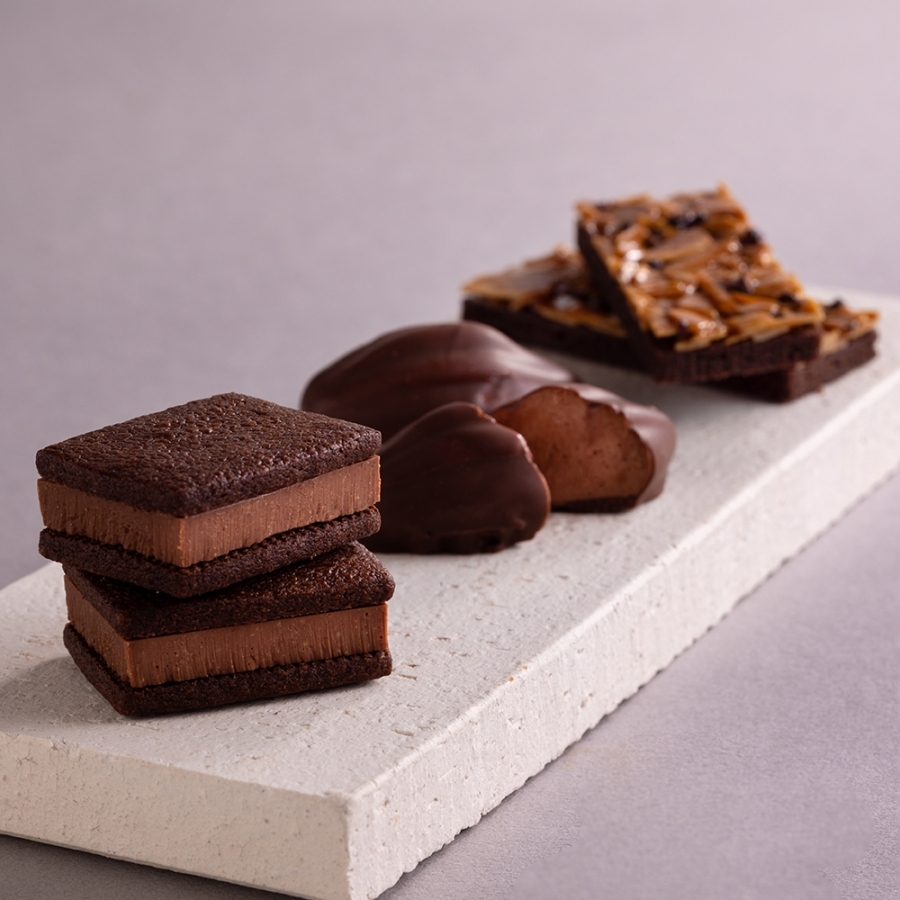 アッシュ缶 ノワール LE CHOCOLAT DE H