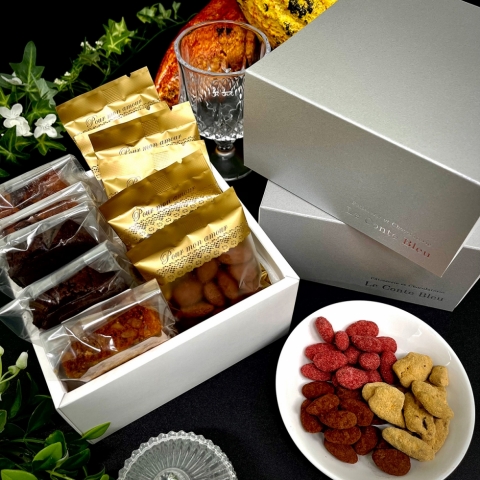 �s�S�������t�K�g��