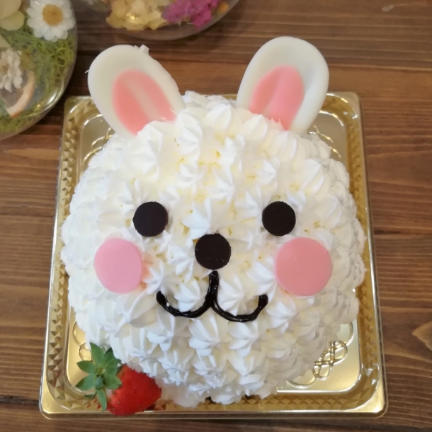おおたかの森の【うさぎさんケーキ】 レジュールウールー