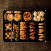 yzz Petits four secs`veBt[ZbN8`