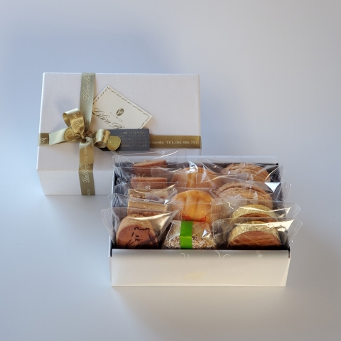 L-2�@�����ȏĉَq�݂̂̋l����(�X���󂯎��)