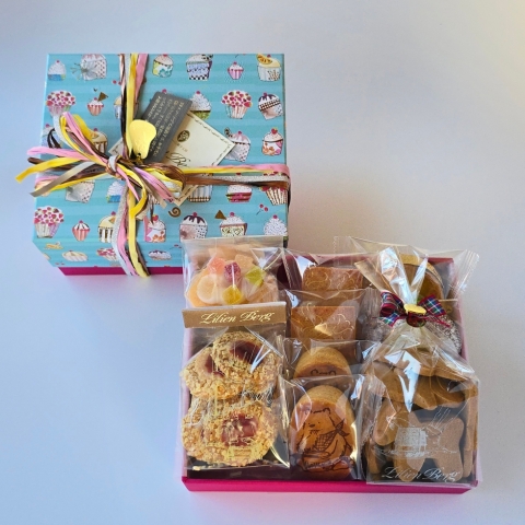 �J�b�v�P�[�LBOX��(�X���󂯎��)