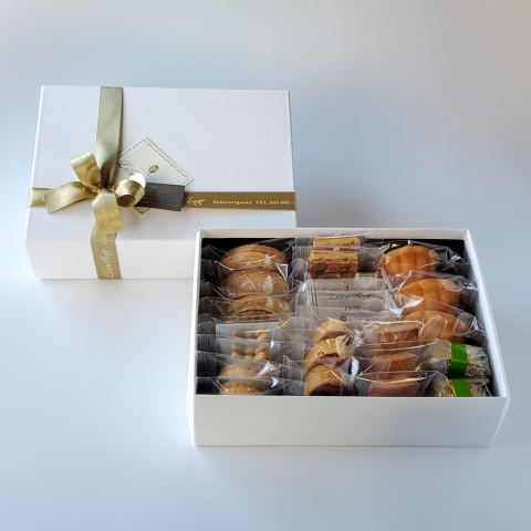 L-4@ȏĉَq݂̂̋lij