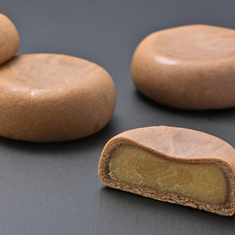 �k�[�{�[�V���R��