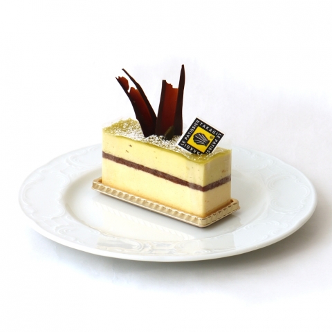 �����V����