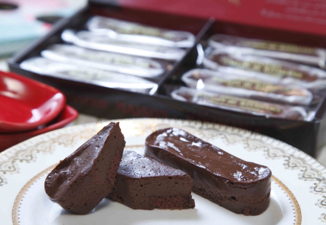 希少 カルティエ メゾン ケーキ フルーツ皿 豪華 キラキラゴールド ブラック 希少 カルティエ メゾン ケーキ フルーツ皿 豪華 キラキラ