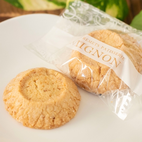 �؂芔�N�b�L�[ �R�R�i�b�c