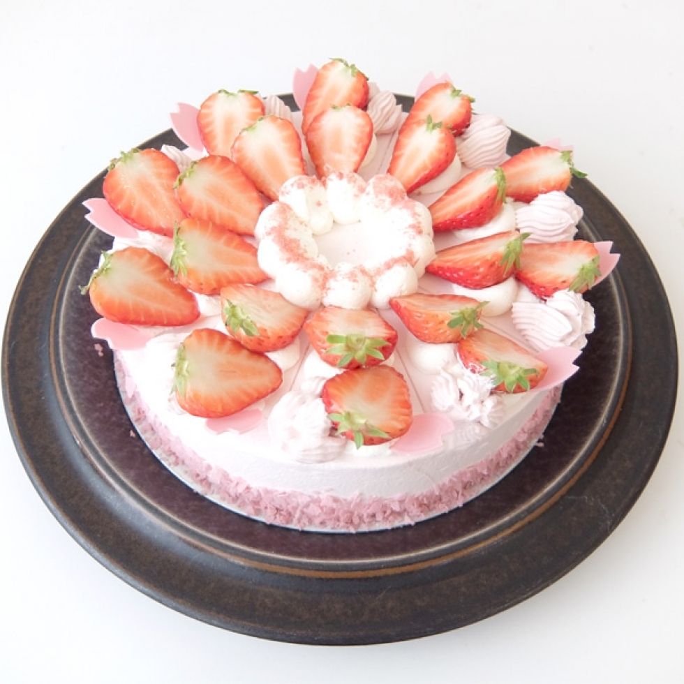 ���Ɩ����̃��[�X�P�[�L�@7���i21cm�j