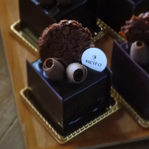 �V���R���V���R��