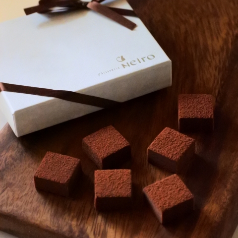 ���`���R60�f�C�Y