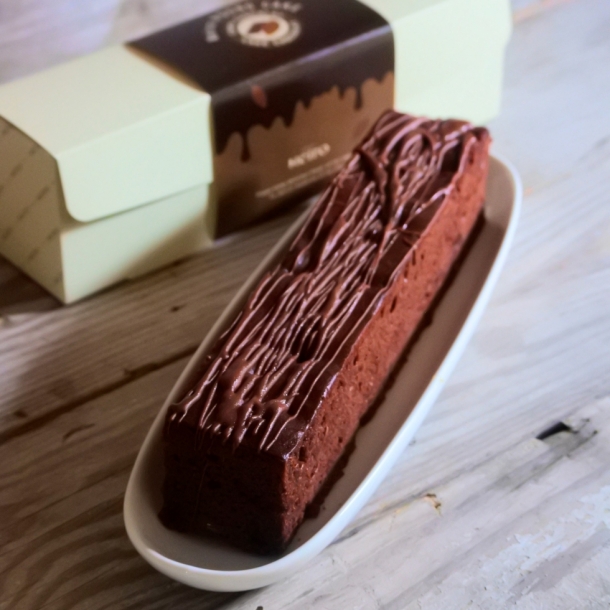 ケークショコラ（BOX） パティスリー・ネイロ